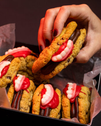 Cookie Sandwich con dientes