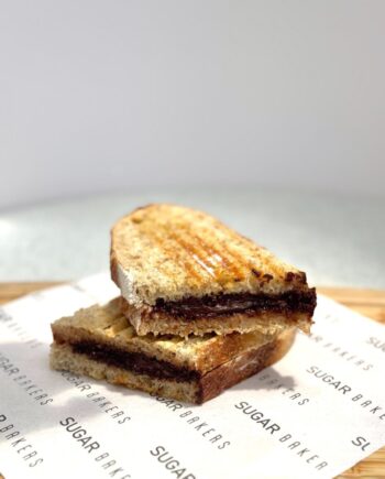 Tostada de chocolate y sal marina