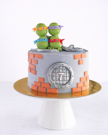 Cake con figura 3d y base elaborada