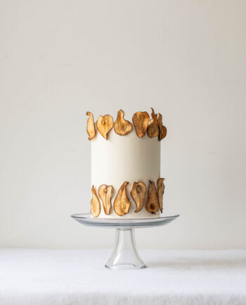 Cake alto línea top con flores o frutas naturales