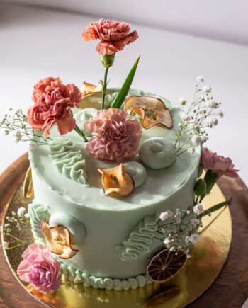 Cake con flores naturales